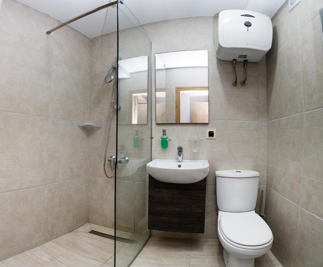 Colinele Aurii Cimislia Hotel Ngoại thất bức ảnh
